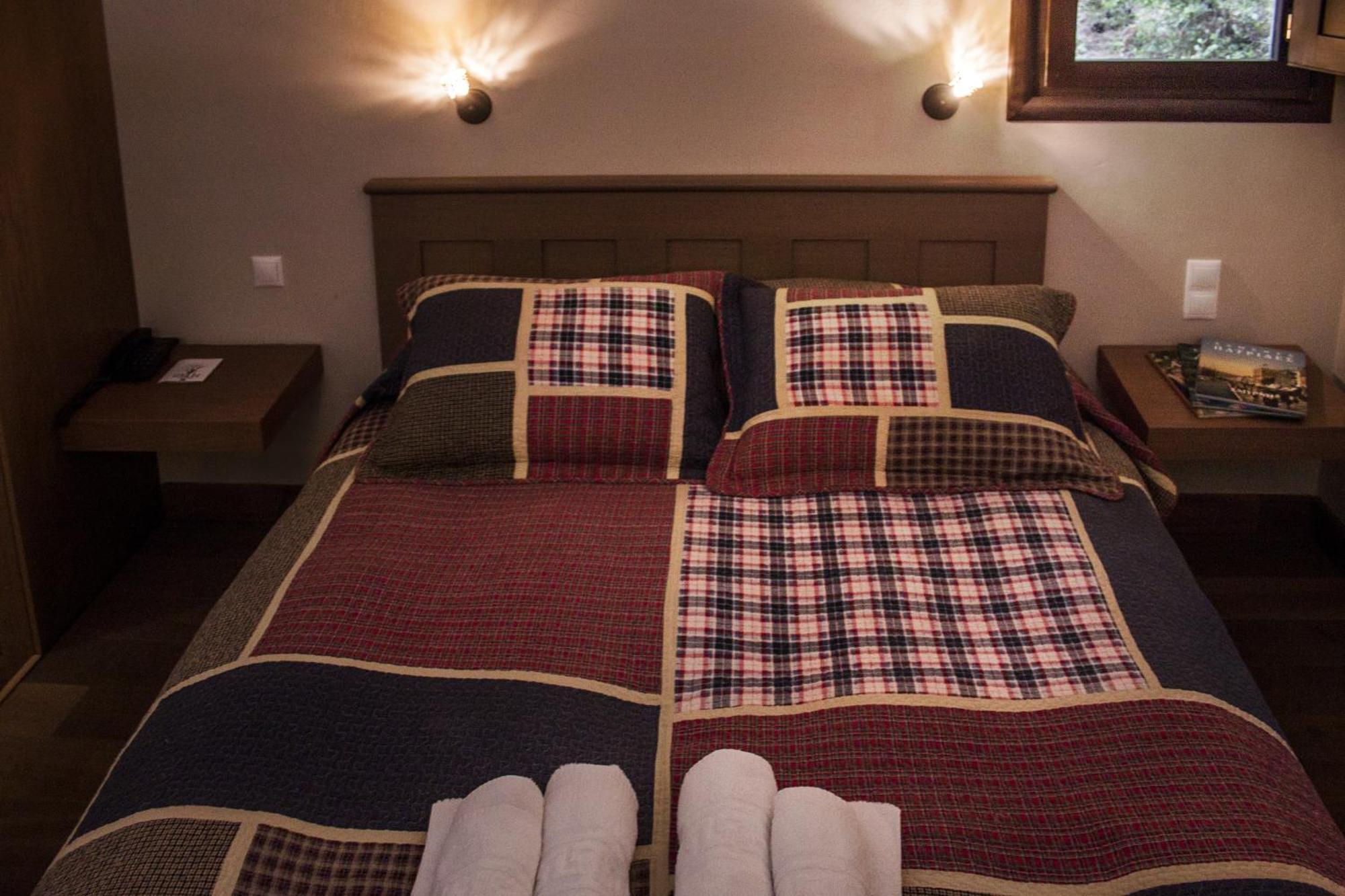 Guesthouse Vasiliki Steni Dhirfios Extérieur photo